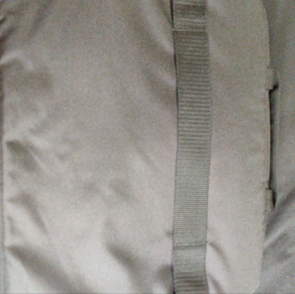 Amazon basic laptop case soft - Picture 2 of 4